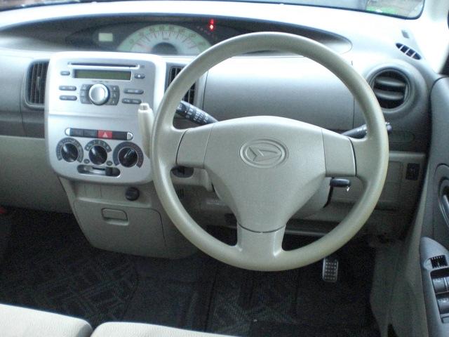 タント Ｌ　４ＷＤＫＦチェーンベルトＡＢＳキーレス２０２１年製ブリヂストンＶＲＸ２スタッドレスタイヤ社外１３インチアルミホイール（7枚目）