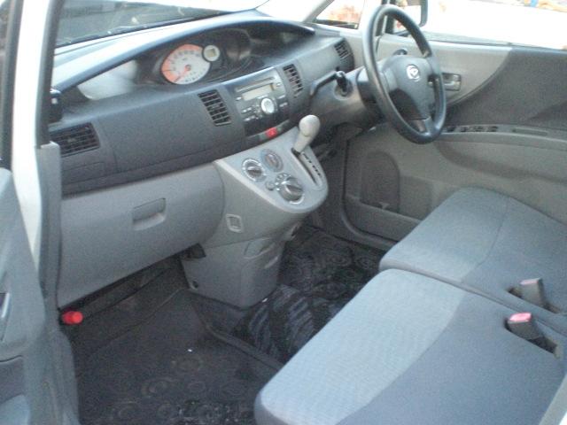 ムーヴ L 4WD車検新規2年禁煙KFチェーンベルトABSキーレス純正13インチアルミホイール(6枚目)