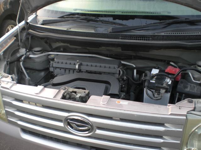 ムーヴコンテ Ｌ　４ＷＤ車検新規２年ＫＦチェーンベルト禁煙ＡＢＳキーレス２０２１年製ブリヂストンレボＶＲＸ２スタッドレスタイヤ（4枚目）