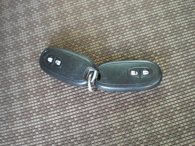 モコ Ｘ　ＦＯＵＲ　４ＷＤ車検新規２年Ｒ０６Ａチェーンベルト禁煙２０２２年製ヨコハマアイスガードｉＧ６０スタッドレスタイヤ社外１３インチアルミホイール運転席シートヒータードアミラーヒーター（18枚目）