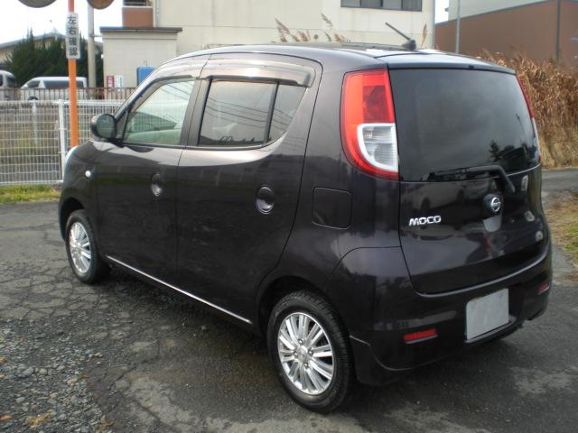 モコ Ｅ　ＦＯＵＲ　４ＷＤ禁煙ＡＢＳ車検令和８年５月２９日Ｋ６Ａチェーン運転席シートヒータードアミラーヒーター２０２０年製ブリヂストンレボＶＲＸスタッドレスタイヤ社外１３インチアルミホイール（5枚目）