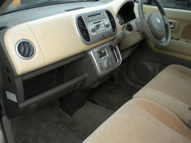 モコ Ｅ　ＦＯＵＲ　４ＷＤ禁煙ＡＢＳ車検令和８年５月２９日Ｋ６Ａチェーン運転席シートヒータードアミラーヒーター２０２０年製ブリヂストンレボＶＲＸスタッドレスタイヤ社外１３インチアルミホイール（9枚目）