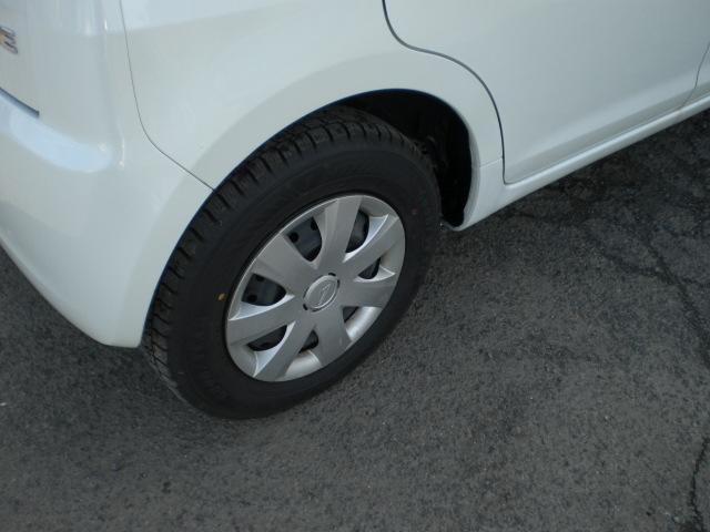 ムーヴ Ｌ　４ＷＤ車検新規２年ＫＦチェーンベルト禁煙ＡＢＳキーレスＰＩＡＡ社外ＨＩＤヘッドライト２０２３年製グッドイヤーアイスナビスタッドレスタイヤ（17枚目）