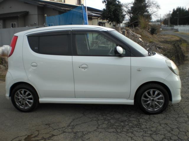 ＭＲワゴン ウィット　ＧＳ　４ＷＤ車検新規２年禁煙Ｋ６Ａチェーン運転席シートヒータードアミラーヒーターＡＢＳＥＴＣ車載器フォグライトケンウッドＤＶＤナビゲーション地デジリモコンエンジンスターター（8枚目）