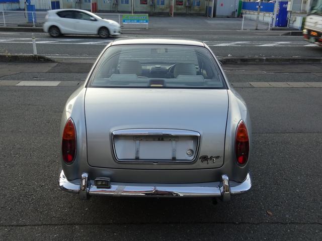 リョーガ ロイヤル ETC MT 電動格納ミラー CD カセット ABS エアコン パワーウィンドウ 運転席エアバッグ 助手席エアバッグ(16枚目)