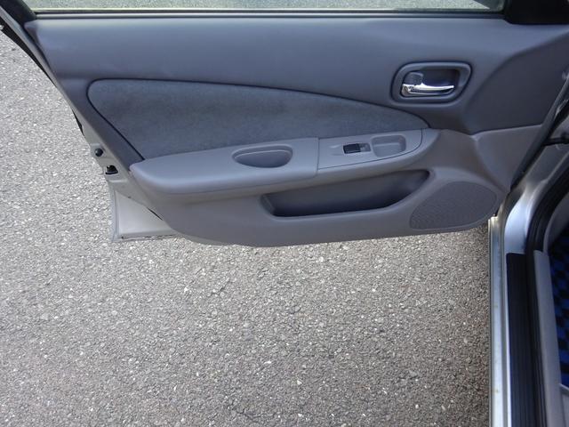 リョーガ ロイヤル ETC MT 電動格納ミラー CD カセット ABS エアコン パワーウィンドウ 運転席エアバッグ 助手席エアバッグ(37枚目)