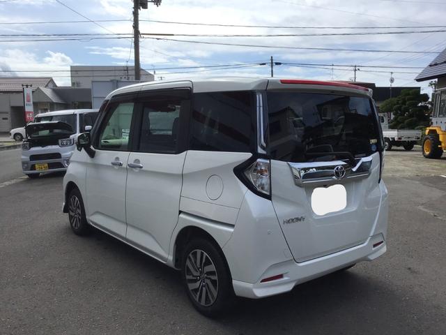 ルーミー カスタムＧ　４ＷＤ　ＥＴＣ　バックカメラ　ＴＶ　両側電動スライドドア　クリアランスソナー　オートクルーズコントロール　衝突被害軽減システム　アルミホイール　オートライト　スマートキー　アイドリングストップ（17枚目）