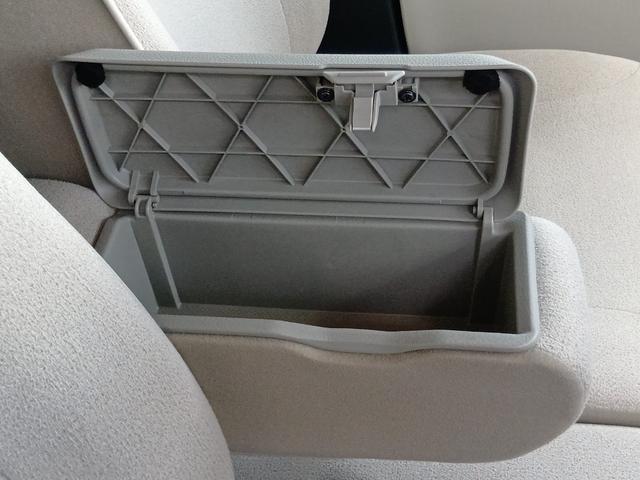 ムーヴキャンバス ＧメイクアップＶＳ　ＳＡＩＩＩ　４ＷＤ　全周囲カメラ　両側電動スライドドア　ナビ　ＴＶ　クリアランスソナー　衝突被害軽減システム　オートマチックハイビーム　オートライト　スマートキー　アイドリングストップ　電動格納ミラー（46枚目）