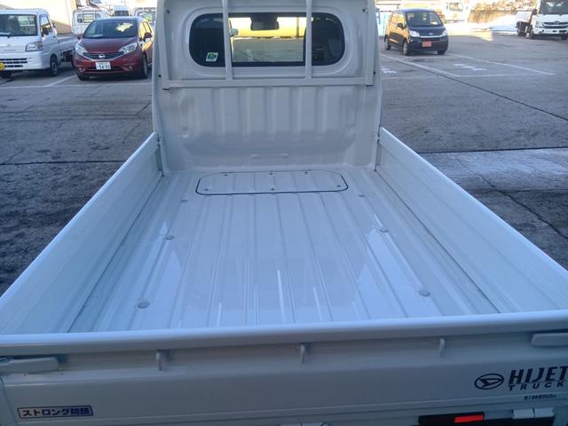 ハイゼットトラック スタンダード　４ＷＤ　ＭＴ　衝突被害軽減システム　クリアランスソナー　アイドリングストップ　オートライト　ＥＳＣ　エアコン　運転席エアバッグ（11枚目）
