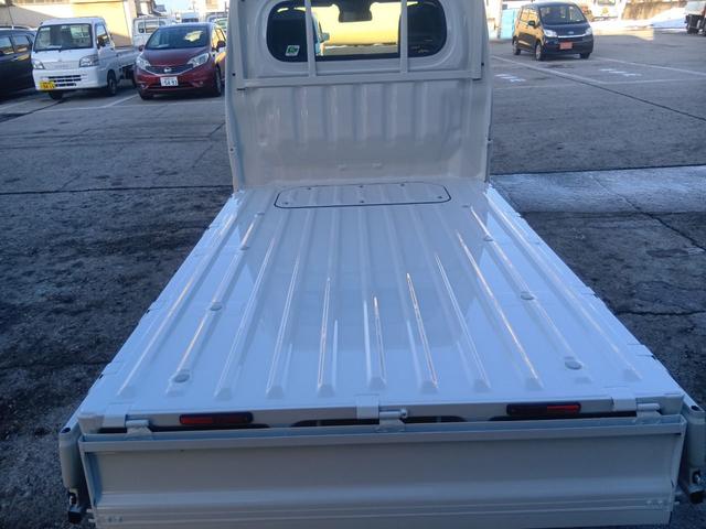 ハイゼットトラック スタンダード　４ＷＤ　ＭＴ　衝突被害軽減システム　クリアランスソナー　アイドリングストップ　オートライト　ＥＳＣ　エアコン　運転席エアバッグ（13枚目）