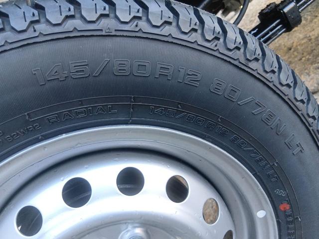 ハイゼットトラック スタンダード　４ＷＤ　ＭＴ　衝突被害軽減システム　クリアランスソナー　アイドリングストップ　オートライト　ＥＳＣ　エアコン　運転席エアバッグ（22枚目）