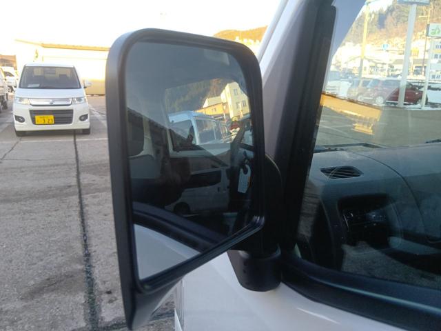 ハイゼットトラック スタンダード　４ＷＤ　ＭＴ　衝突被害軽減システム　クリアランスソナー　アイドリングストップ　オートライト　ＥＳＣ　エアコン　運転席エアバッグ（25枚目）
