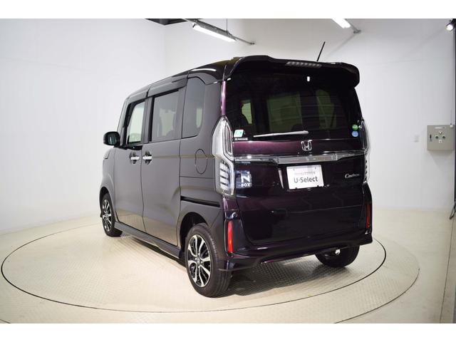Ｎ－ＢＯＸカスタム Ｇ・Ｌホンダセンシング　４ＷＤ、バックカメラ、フルセグナビ、片側ＰＳＤ、シートヒーター、ＥＴＣ（8枚目）