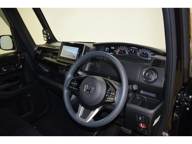 Ｎ－ＢＯＸカスタム Ｇ・Ｌホンダセンシング　４ＷＤ、バックカメラ、フルセグナビ、片側ＰＳＤ、シートヒーター、ＥＴＣ（18枚目）