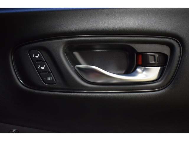 ＺＲ－Ｖ ｅ：ＨＥＶＺ　４ＷＤ、ドラレコ、バックカメラ、マルチビューカメラシステム、フルセグナビ、電動リアゲート、本革シート、電動シート、シートヒーター、ＥＴＣ（72枚目）
