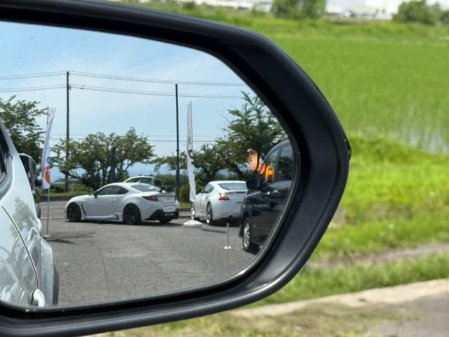 ヤリスクロス ハイブリッドＺ　４ＷＤ　ドライブレコーダー　全周囲カメラ　プラスサポートキー　オートクルーズコントロール　レーンアシスト　衝突被害軽減システム　ナビ　ＴＶ　オートマチックハイビーム　オートライト　ＬＥＤヘッドランプ（28枚目）