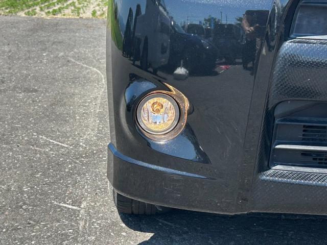 ムーヴ カスタム　Ｇ　４ＷＤ　ＴＶ　ＨＩＤ　ＬＥＤヘッドランプ　スマートキー　アイドリングストップ　電動格納ミラー　ベンチシート　ＣＶＴ　盗難防止システム　ＡＢＳ　ＣＤ　アルミホイール　衝突安全ボディ　エアコン（29枚目）