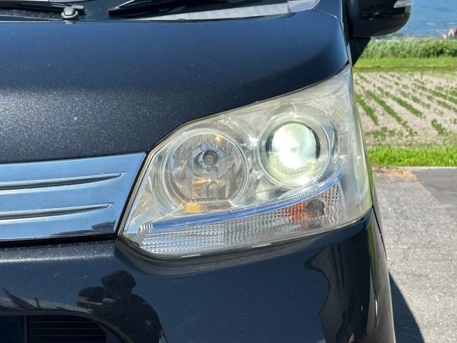 ムーヴ カスタム　Ｇ　４ＷＤ　ＴＶ　ＨＩＤ　ＬＥＤヘッドランプ　スマートキー　アイドリングストップ　電動格納ミラー　ベンチシート　ＣＶＴ　盗難防止システム　ＡＢＳ　ＣＤ　アルミホイール　衝突安全ボディ　エアコン（31枚目）
