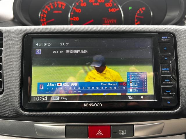 ムーヴ カスタム　Ｘ　バックカメラ　ＴＶ　ＨＩＤ　スマートキー　電動格納ミラー　ベンチシート　ＣＶＴ　盗難防止システム　ＡＢＳ　ＣＤ　ＵＳＢ　Ｂｌｕｅｔｏｏｔｈ　アルミホイール　衝突安全ボディ　エアコン　パワーステアリング（7枚目）