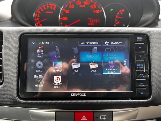 ムーヴ カスタム　Ｘ　バックカメラ　ＴＶ　ＨＩＤ　スマートキー　電動格納ミラー　ベンチシート　ＣＶＴ　盗難防止システム　ＡＢＳ　ＣＤ　ＵＳＢ　Ｂｌｕｅｔｏｏｔｈ　アルミホイール　衝突安全ボディ　エアコン　パワーステアリング（8枚目）