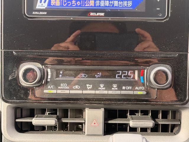シエンタ ハイブリッドＸ　４ＷＤ　バックカメラ　ＴＶ　クリアランスソナー　オートクルーズコントロール　レーンアシスト　衝突被害軽減システム　両側スライド・片側電動　オートマチックハイビーム　オートライト　ＬＥＤヘッドランプ（6枚目）