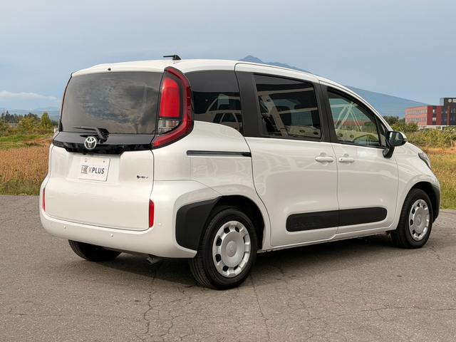 シエンタ ハイブリッドＸ　４ＷＤ　バックカメラ　ＴＶ　クリアランスソナー　オートクルーズコントロール　レーンアシスト　衝突被害軽減システム　両側スライド・片側電動　オートマチックハイビーム　オートライト　ＬＥＤヘッドランプ（15枚目）