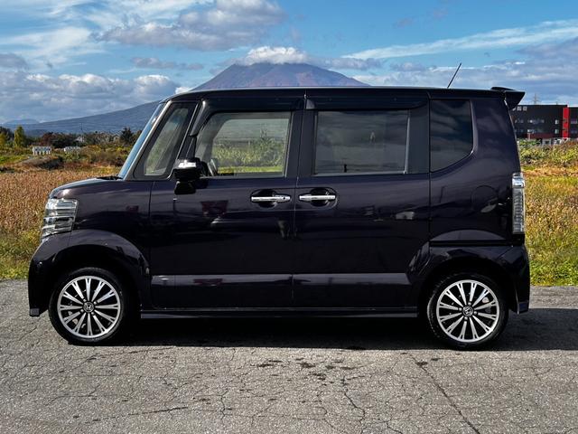 Ｎ－ＢＯＸカスタム Ｇ・ターボＬパッケージ　４ＷＤ　ＥＴＣ　バックカメラ　両側電動スライドドア　ＴＶ　オートクルーズコントロール　オートライト　ＨＩＤ　ＬＥＤヘッドランプ　スマートキー　アイドリングストップ　電動格納ミラー　シートヒーター（18枚目）