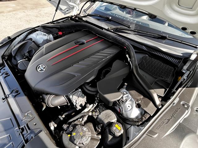 TOYOTA SUPRA