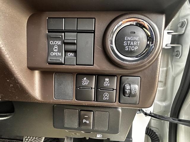 ルーミー X 4WD バックカメラ TV 両側スライド・片側電動 クリアランスソナー 衝突被害軽減システム オートライト スマートキー アイドリングストップ 電動格納ミラー CVT 盗難防止システム 衝突安全ボディ(10枚目)