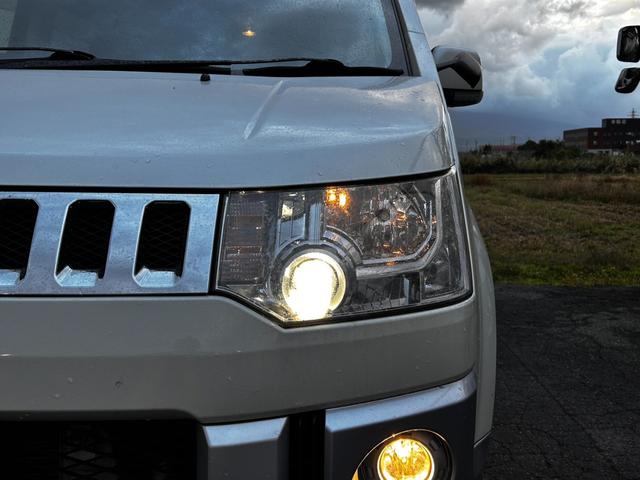 デリカD:5 D パワーパッケージ 4WD ドライブレコーダー ETC バックカメラ TV オートクルーズコントロール 両側電動スライドドア オートライト HID スマートキー 電動格納ミラー シートヒーター 後席モニター 3列シート(15枚目)