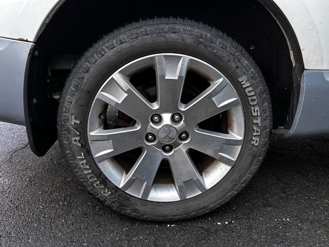 デリカD:5 D パワーパッケージ 4WD ドライブレコーダー ETC バックカメラ TV オートクルーズコントロール 両側電動スライドドア オートライト HID スマートキー 電動格納ミラー シートヒーター 後席モニター 3列シート(20枚目)