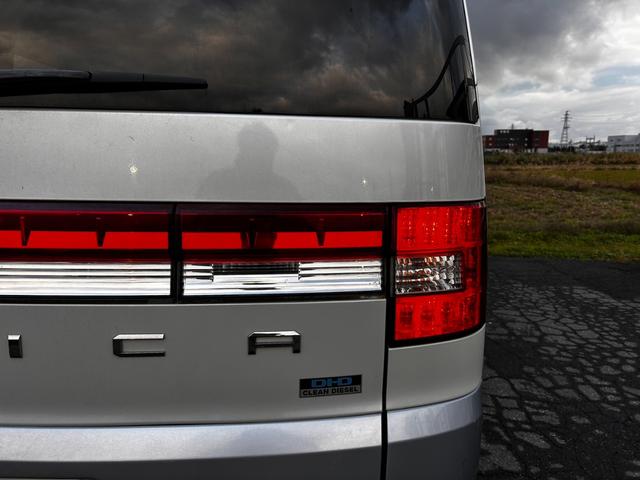 デリカD:5 D パワーパッケージ 4WD ドライブレコーダー ETC バックカメラ TV オートクルーズコントロール 両側電動スライドドア オートライト HID スマートキー 電動格納ミラー シートヒーター 後席モニター 3列シート(28枚目)