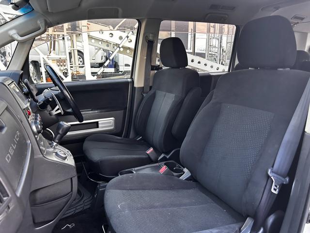 デリカD:5 D パワーパッケージ 4WD ドライブレコーダー ETC バックカメラ TV オートクルーズコントロール 両側電動スライドドア オートライト HID スマートキー 電動格納ミラー シートヒーター 後席モニター 3列シート(43枚目)