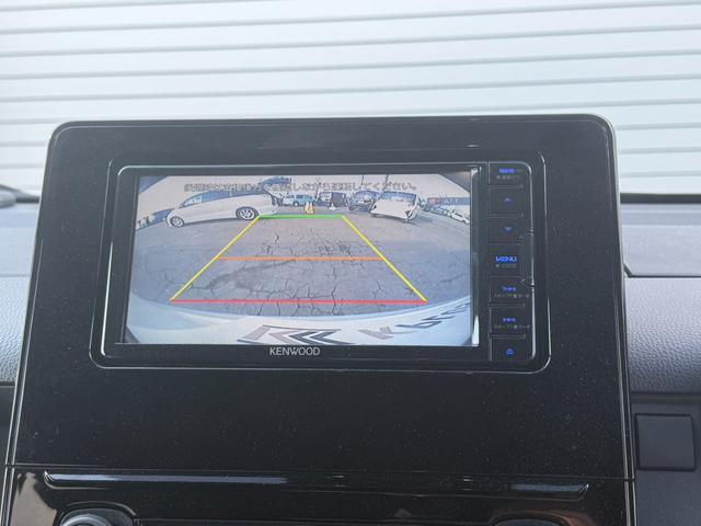 シエンタ ハイブリッドＧ　４ＷＤ　バックカメラ　ナビ　ＴＶ　クリアランスソナー　オートクルーズコントロール　レーンアシスト　衝突被害軽減システム　両側スライド・片側電動　オートマチックハイビーム　オートライト（6枚目）