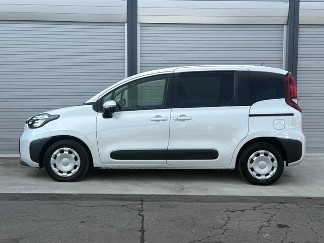 シエンタ ハイブリッドＧ　４ＷＤ　バックカメラ　ナビ　ＴＶ　クリアランスソナー　オートクルーズコントロール　レーンアシスト　衝突被害軽減システム　両側スライド・片側電動　オートマチックハイビーム　オートライト（15枚目）