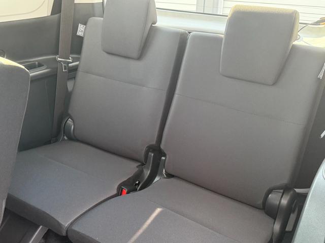 シエンタ ハイブリッドＧ　４ＷＤ　バックカメラ　ナビ　ＴＶ　クリアランスソナー　オートクルーズコントロール　レーンアシスト　衝突被害軽減システム　両側スライド・片側電動　オートマチックハイビーム　オートライト（30枚目）