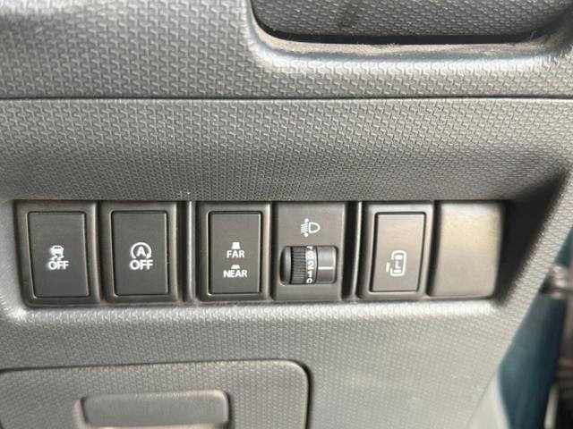 ソリオ Ｘ－ＤＪＥ　４ＷＤ　ＥＴＣ　ナビ　ＴＶ　両側スライド・片側電動　オートクルーズコントロール　衝突被害軽減システム　アルミホイール　スマートキー　アイドリングストップ　電動格納ミラー　シートヒーター　ウォークスルー（8枚目）