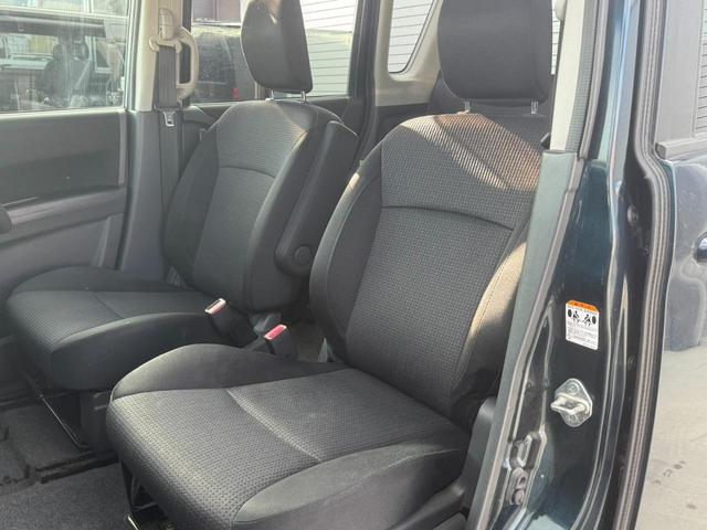 ソリオ Ｘ－ＤＪＥ　４ＷＤ　ＥＴＣ　ナビ　ＴＶ　両側スライド・片側電動　オートクルーズコントロール　衝突被害軽減システム　アルミホイール　スマートキー　アイドリングストップ　電動格納ミラー　シートヒーター　ウォークスルー（23枚目）