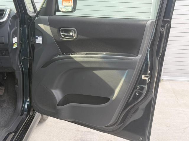 ソリオ Ｘ－ＤＪＥ　４ＷＤ　ＥＴＣ　ナビ　ＴＶ　両側スライド・片側電動　オートクルーズコントロール　衝突被害軽減システム　アルミホイール　スマートキー　アイドリングストップ　電動格納ミラー　シートヒーター　ウォークスルー（30枚目）