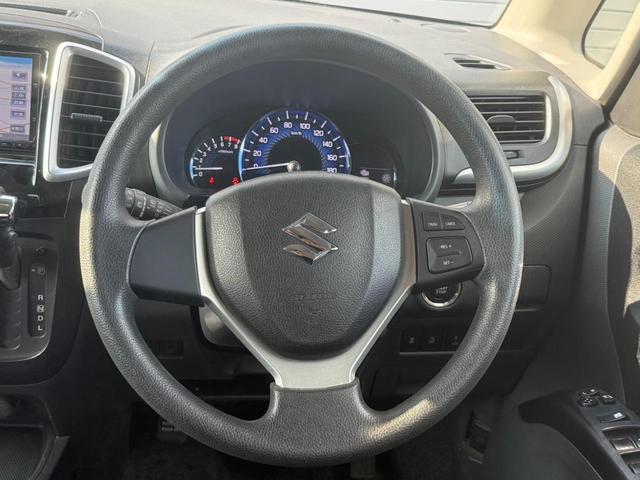 ソリオ Ｘ－ＤＪＥ　４ＷＤ　ＥＴＣ　ナビ　ＴＶ　両側スライド・片側電動　オートクルーズコントロール　衝突被害軽減システム　アルミホイール　スマートキー　アイドリングストップ　電動格納ミラー　シートヒーター　ウォークスルー（32枚目）