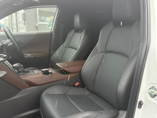 ハリアー Ｚ　レザーパッケージ　モデリスタフルエアロ　純正夏タイヤ積込　ＪＢＬプレミアムサウンド　寒冷地仕様　パワーシート　シートヒーター　シートベンチレーション　全周囲モニター　ヘッドアップディスプレイ　電子ミラー　電動リアゲート（34枚目）