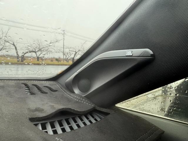 ハリアー Ｚ　レザーパッケージ　モデリスタフルエアロ　純正夏タイヤ積込　ＪＢＬプレミアムサウンド　寒冷地仕様　パワーシート　シートヒーター　シートベンチレーション　全周囲モニター　ヘッドアップディスプレイ　電子ミラー　電動リアゲート（42枚目）