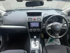 毎回座るフロントシート。運転席は必ず使用する部分ですので、座り心地が重要です！ 2