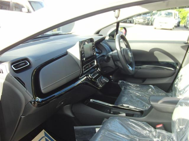 アクア G 4WD ハイブリッド(11枚目)