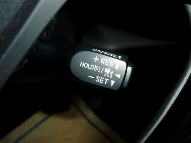 �N���[�Y�R���g���[��