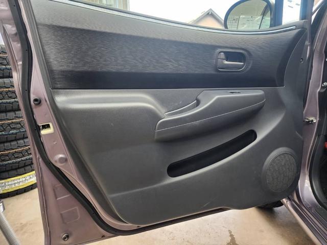 ����ȃh�A�����̃p�l���ł��B�g�p�ɔ����L�Y�≘�ꂪ�������܂��B