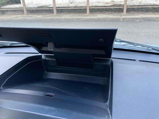 ゼスト W 4WD キーレスエントリー ベンチシート AT ABS アルミホイール 衝突安全ボディ エアコン(9枚目)