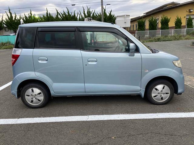 ゼスト W 4WD キーレスエントリー ベンチシート AT ABS アルミホイール 衝突安全ボディ エアコン(17枚目)