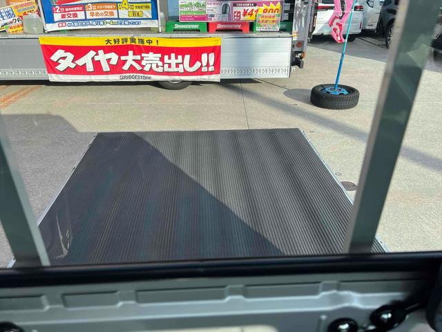 キャリイトラック ＫＣエアコン・パワステ　４ＷＤ　軽トラック　ＡＴ　クリアランスソナー　ドライブレコーダー　アイドリングストップ　オートライト　ＥＳＣ　エアコン　パワーステアリング　パワーウィンドウ（15枚目）