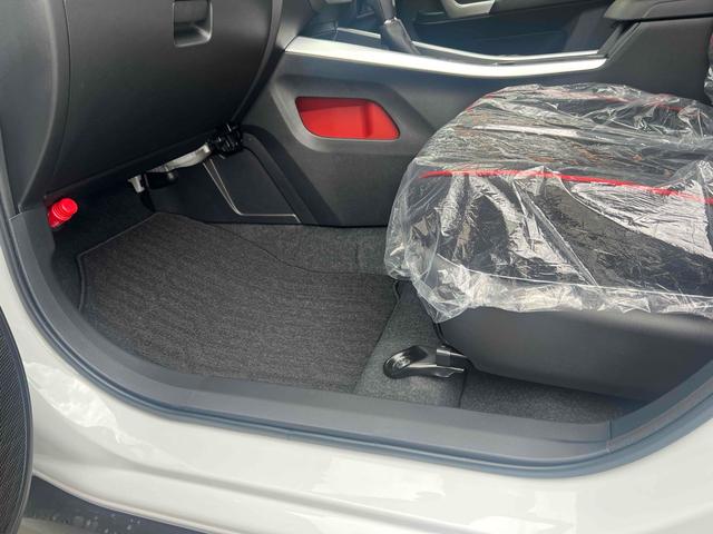 ライズ Ｚ　４ＷＤ　ＥＴＣ　バックカメラ　クリアランスソナー　オートクルーズコントロール　レーンアシスト　衝突被害軽減システム　ＴＶ　オートライト　ＬＥＤヘッドランプ　アルミホイール　スマートキー（54枚目）